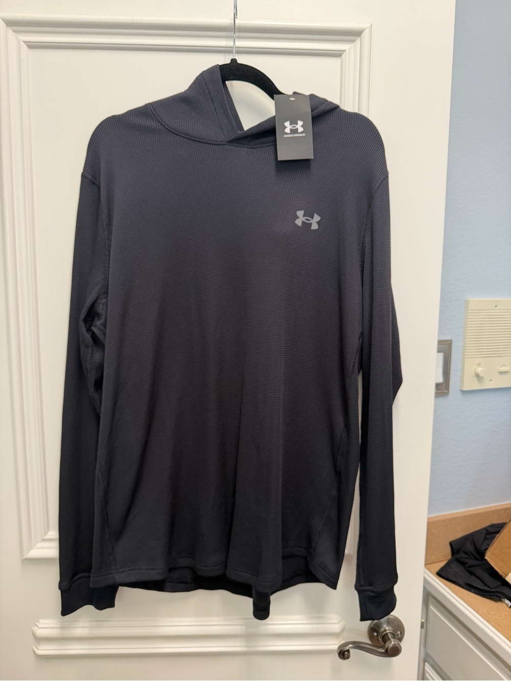 NWT Men’s Under Armour Waffle Hoodie
